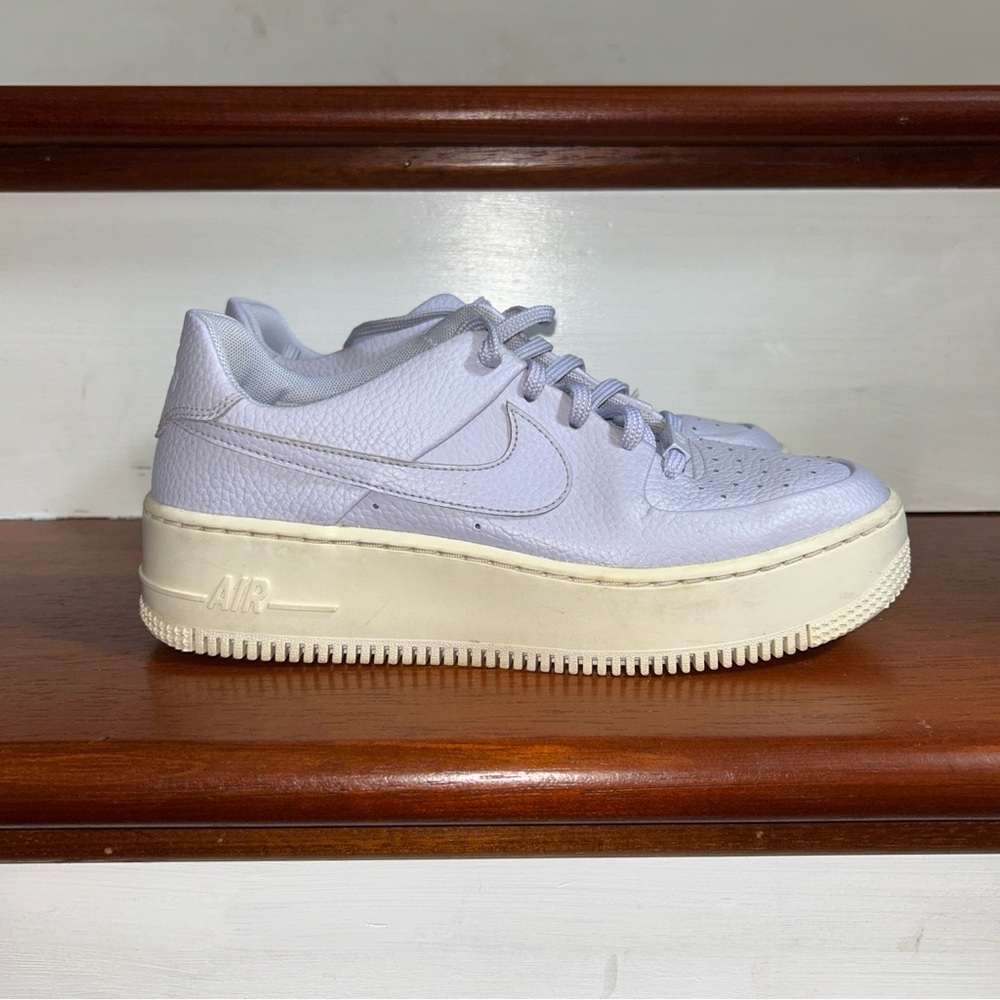 Wmns Nike Air Force 1 Sage Low 'Oxygen Purple'
